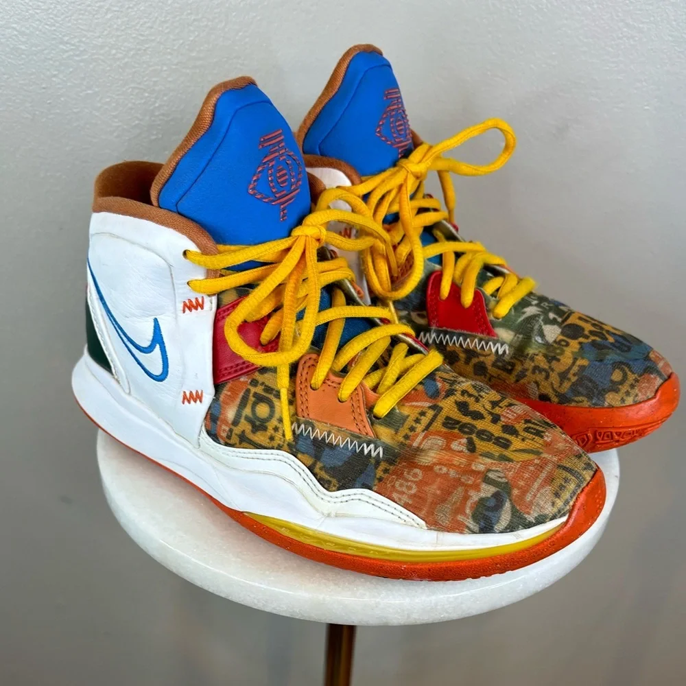 NIKE Kyrie Infinity Basketball‎ Shoe Sneakers White Orange Blue Boys Men's 5.5